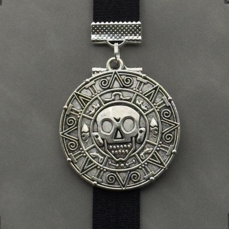 Pirates of The Caribbean Amulet Elastic Bookband Bookmark