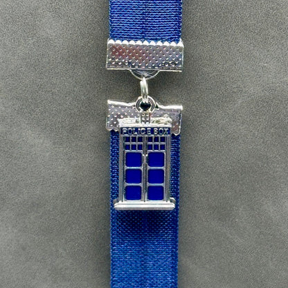 Dr. Who Tardis Elastic Bookband Bookmark
