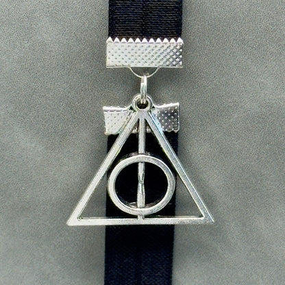 Marcapáginas elástico de las Reliquias de la Muerte de Harry Potter